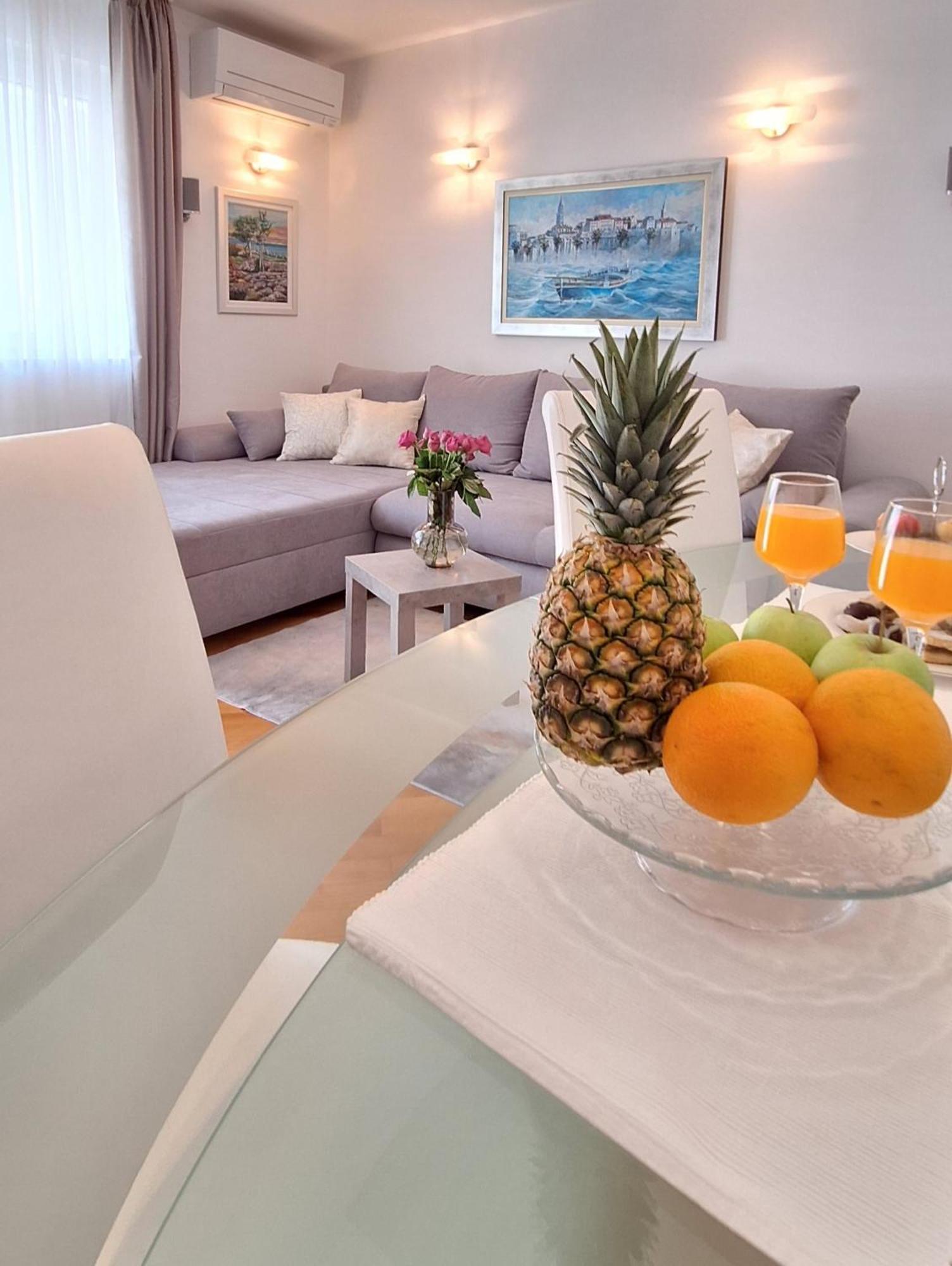 Apartment Leona Spalato Esterno foto